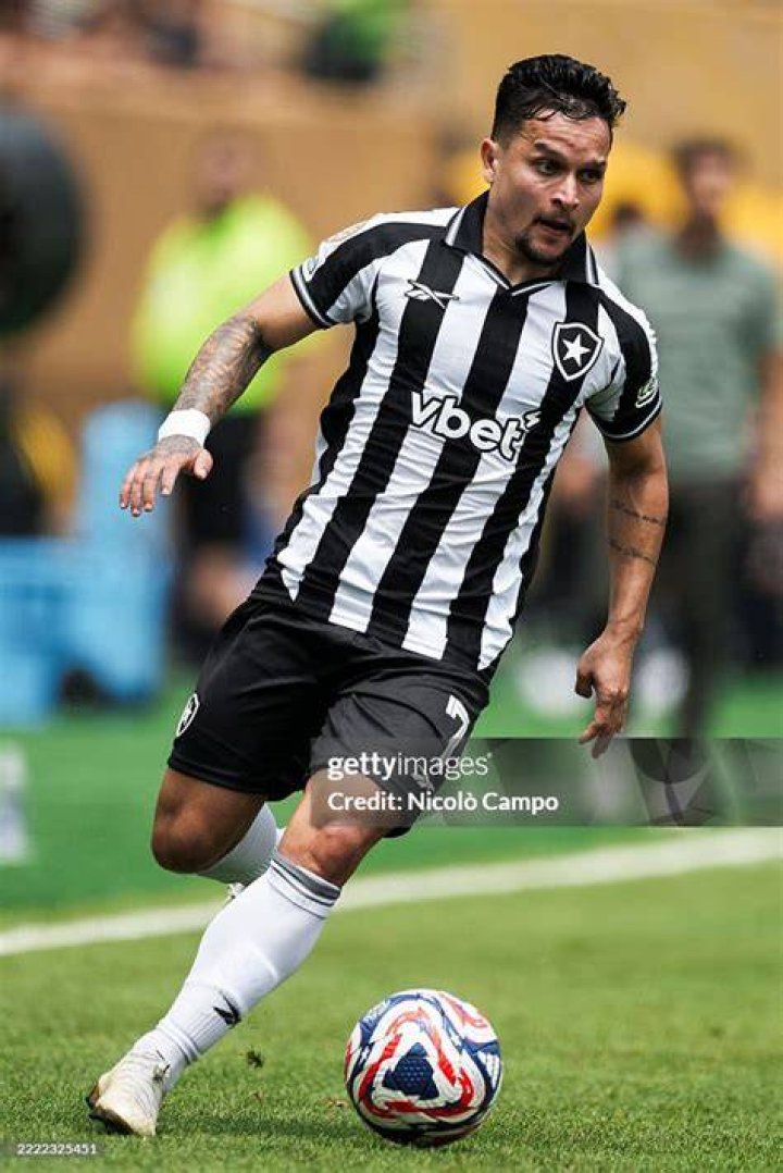 Artur Victor Guimar&atilde;es