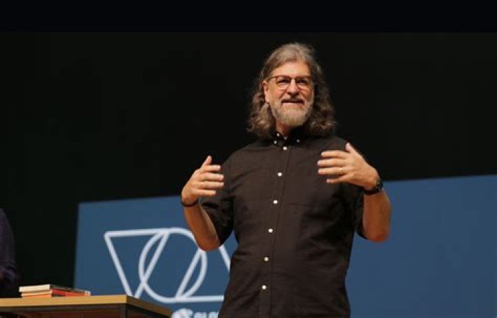 Carlito Paes